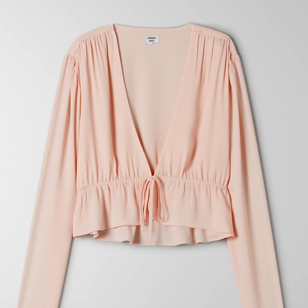 Aritzia - Sunday Best - 
Cropped Tie-Front Blouse
